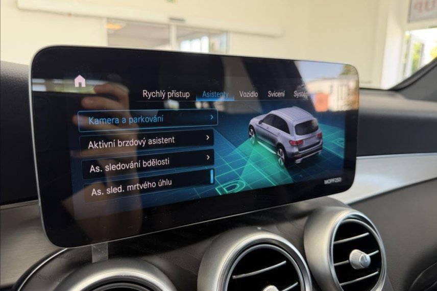 Mercedes-Benz GLC galerie