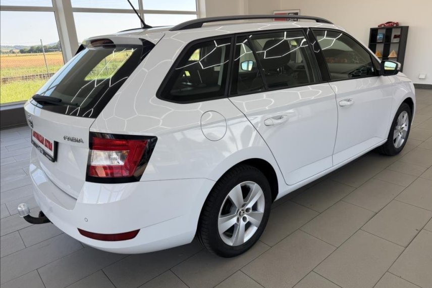 Škoda Fabia galerie