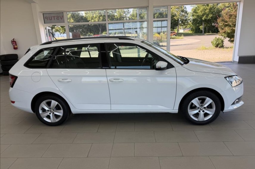 Škoda Fabia galerie