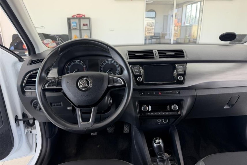 Škoda Fabia galerie