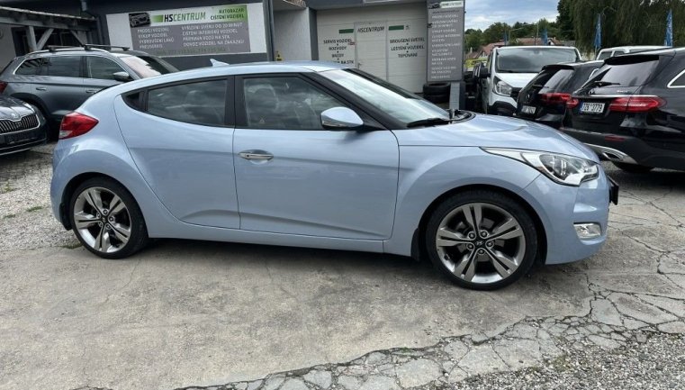Hyundai Veloster