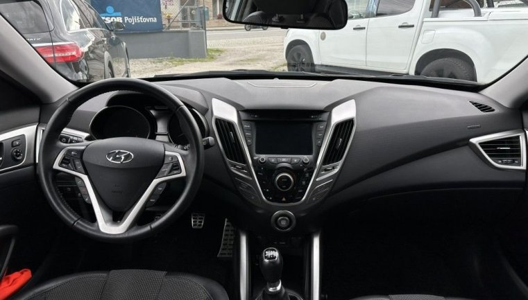 Hyundai Veloster