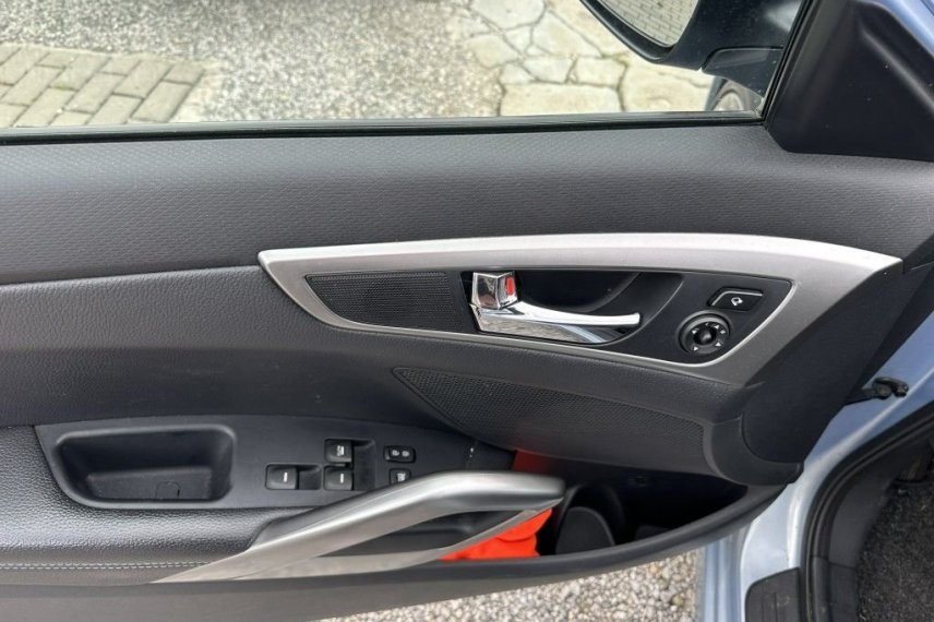 Hyundai Veloster galerie