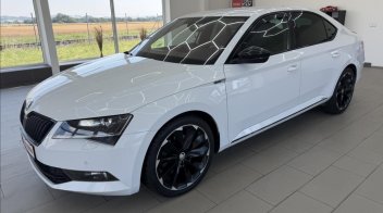 Škoda Superb 2,0 TDi, Sportline, Navi, DSG