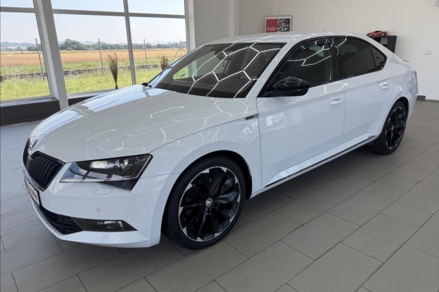 Škoda Superb galerie