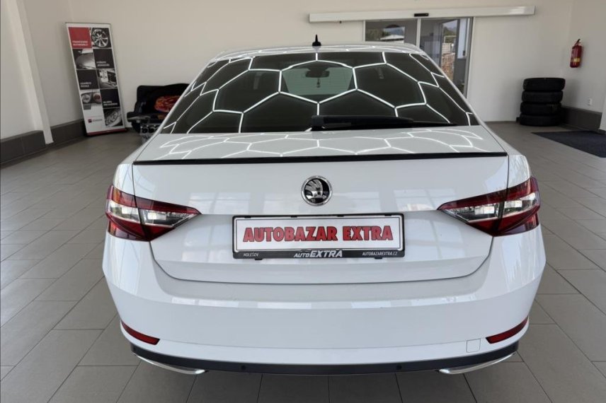 Škoda Superb galerie