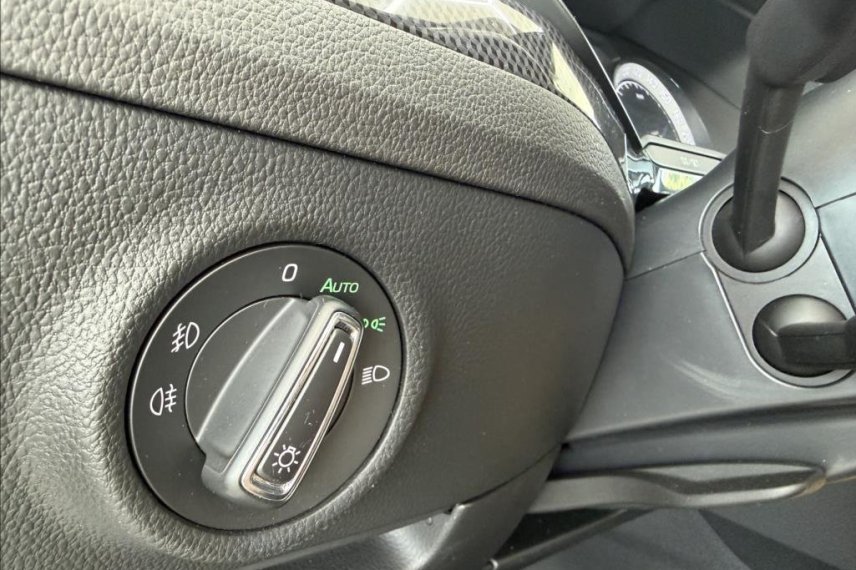Škoda Superb galerie
