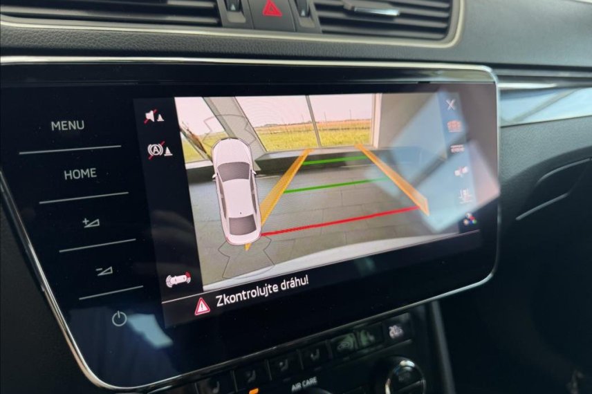 Škoda Superb galerie