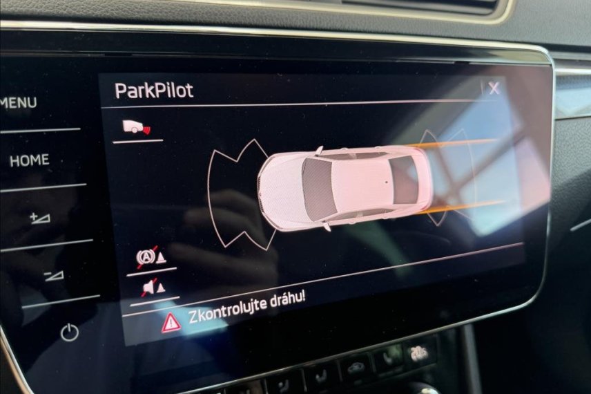 Škoda Superb galerie