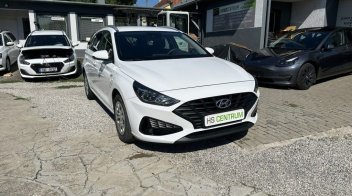 Hyundai i30 1.5 DPI 80kW serviska