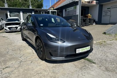 Tesla Model 3 Performance Dual AWD