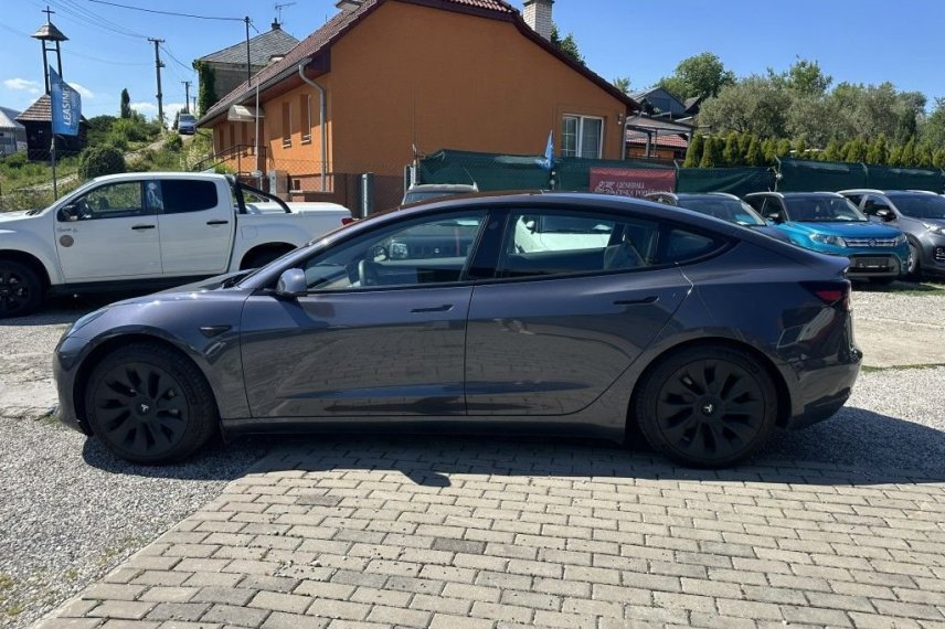 Tesla Model 3 galerie