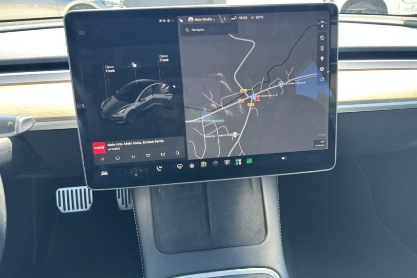 Tesla Model 3 galerie