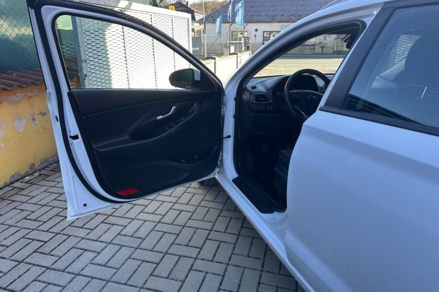 Hyundai i30 galerie