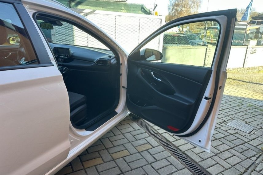 Hyundai i30 galerie
