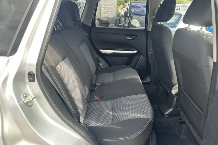 Suzuki Vitara galerie