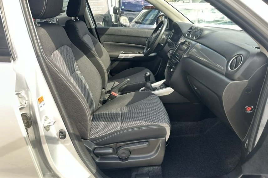 Suzuki Vitara galerie