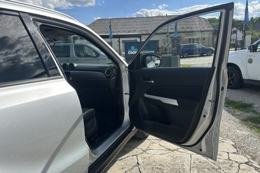 Suzuki Vitara galerie