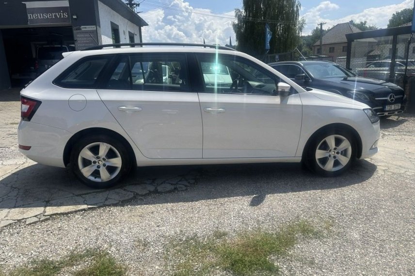 Škoda Fabia galerie