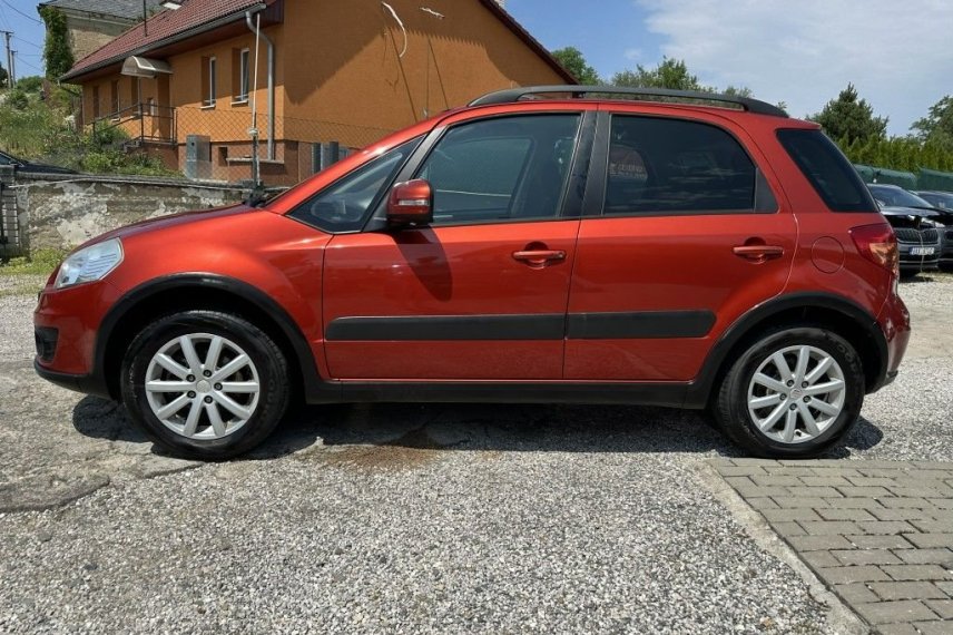 Suzuki SX4 galerie