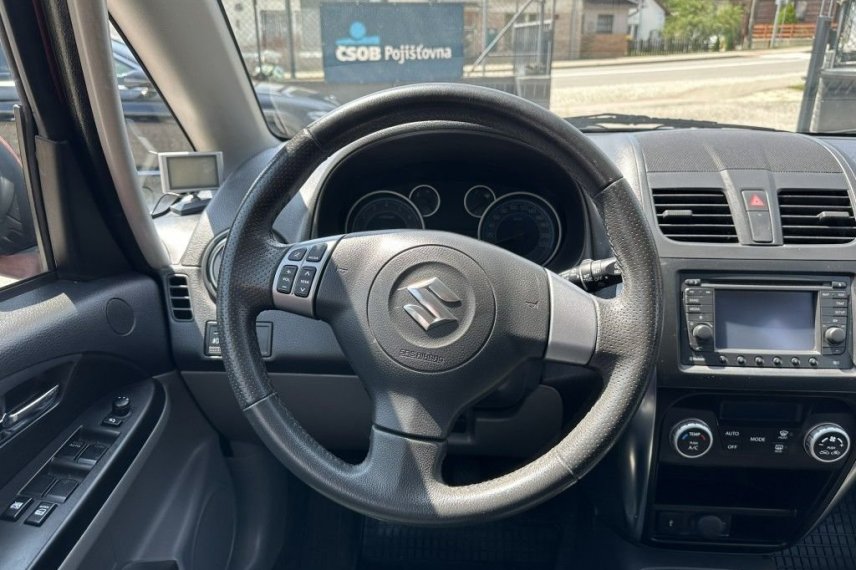 Suzuki SX4 galerie