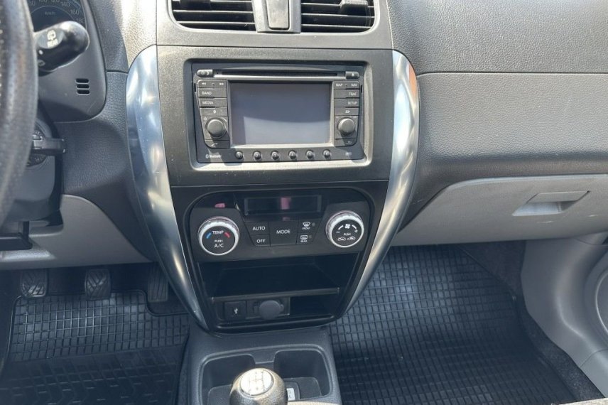 Suzuki SX4 galerie