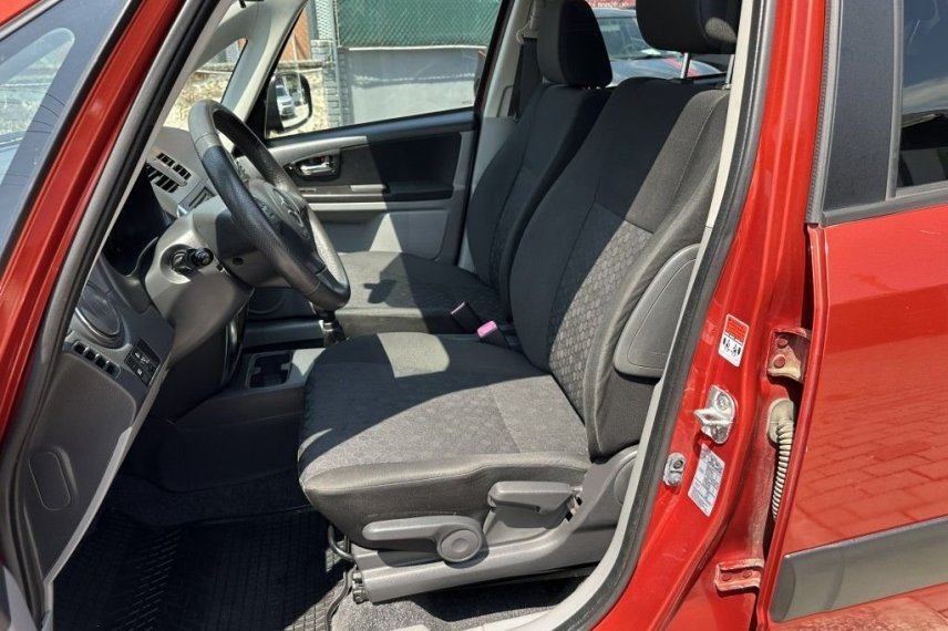 Suzuki SX4 galerie