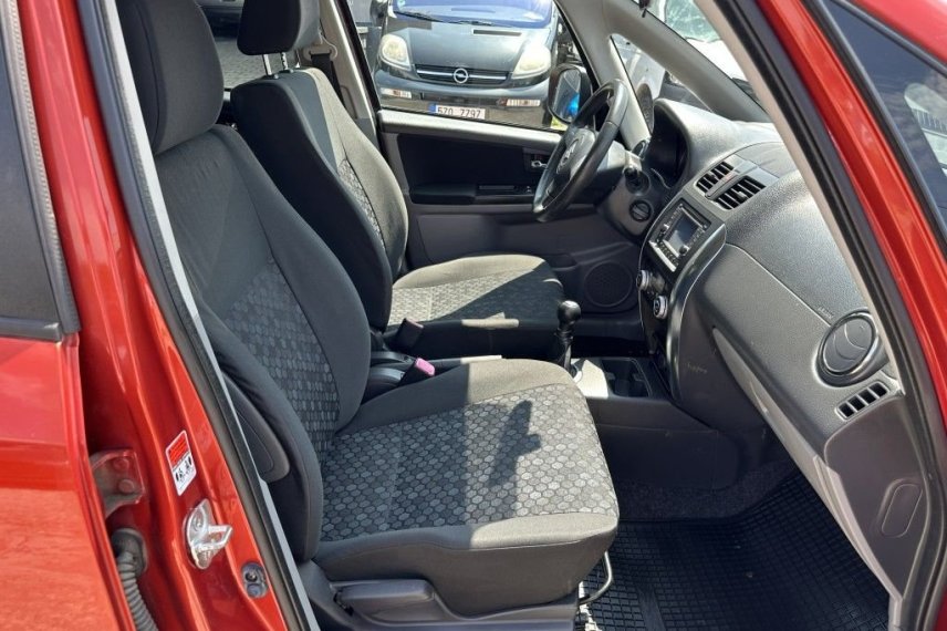 Suzuki SX4 galerie