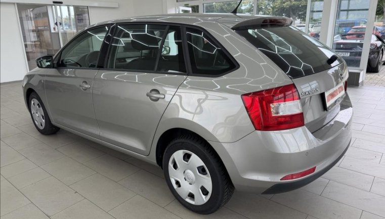 Škoda Rapid