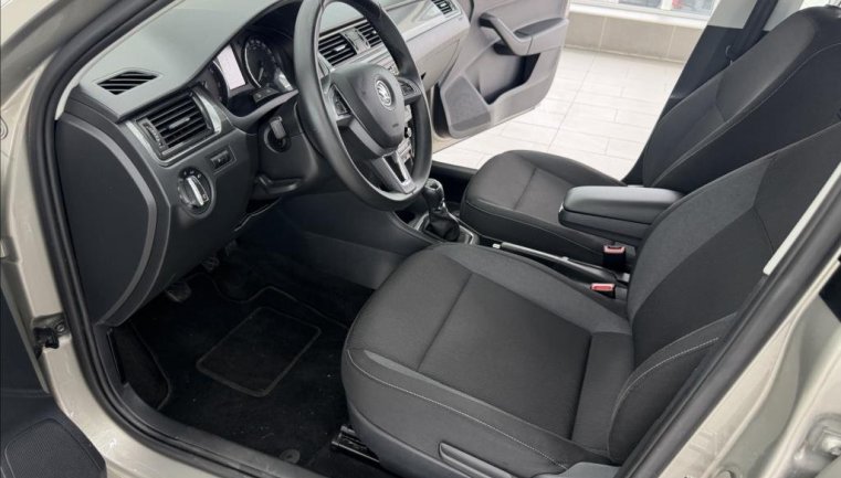 Škoda Rapid