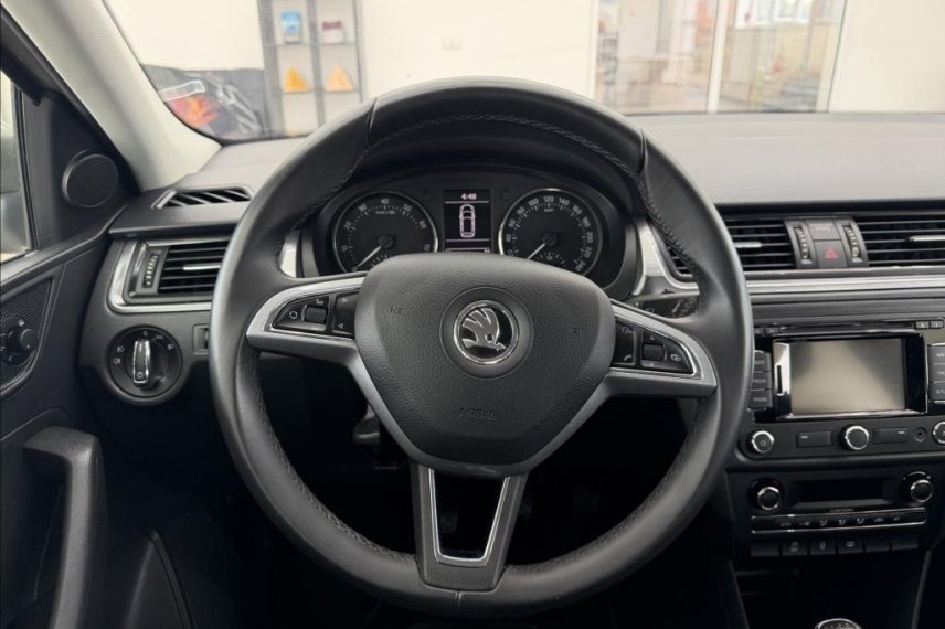 Škoda Rapid galerie