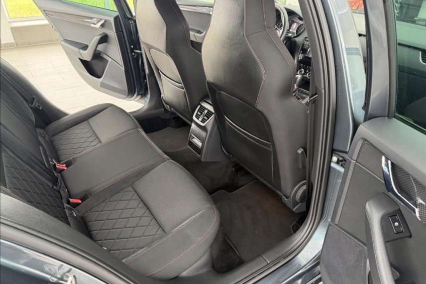 Škoda Octavia galerie