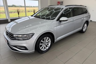 Volkswagen Passat 2,0 TSI, LED, DSG, MirrorLink