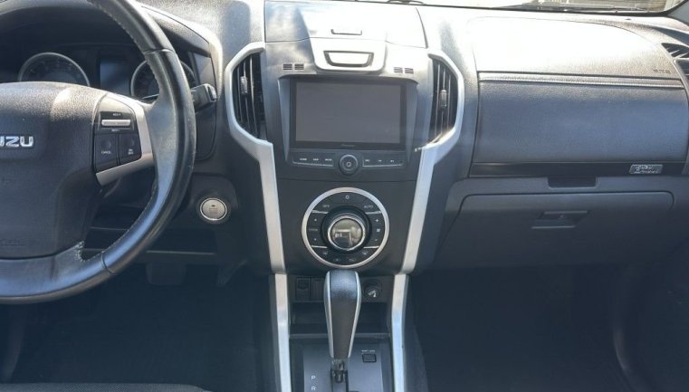 Isuzu Ostatní