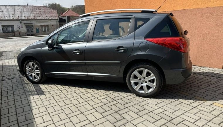 Peugeot 207