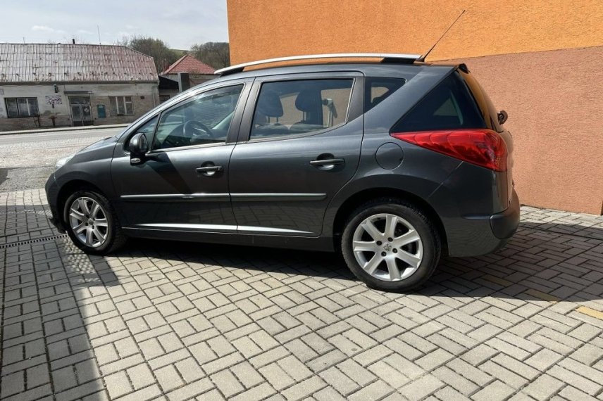 Peugeot 207 galerie
