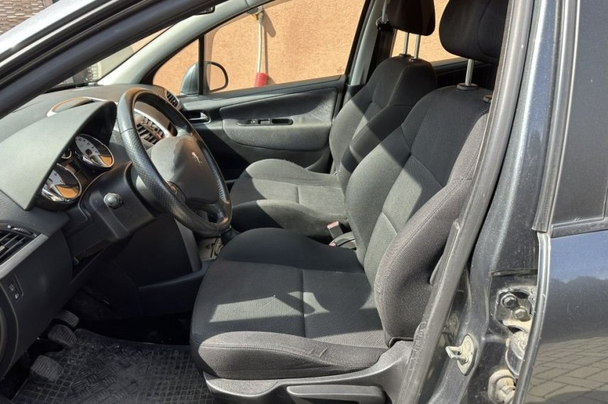 Peugeot 207 galerie