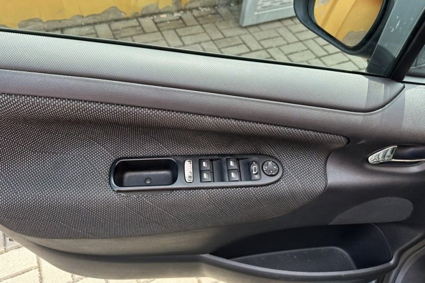 Peugeot 207 galerie