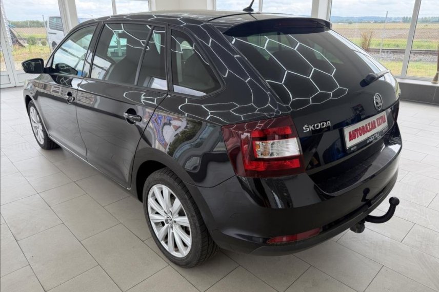 Škoda Rapid galerie