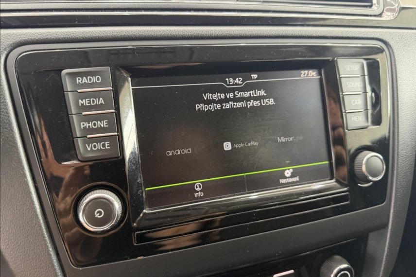 Škoda Rapid galerie