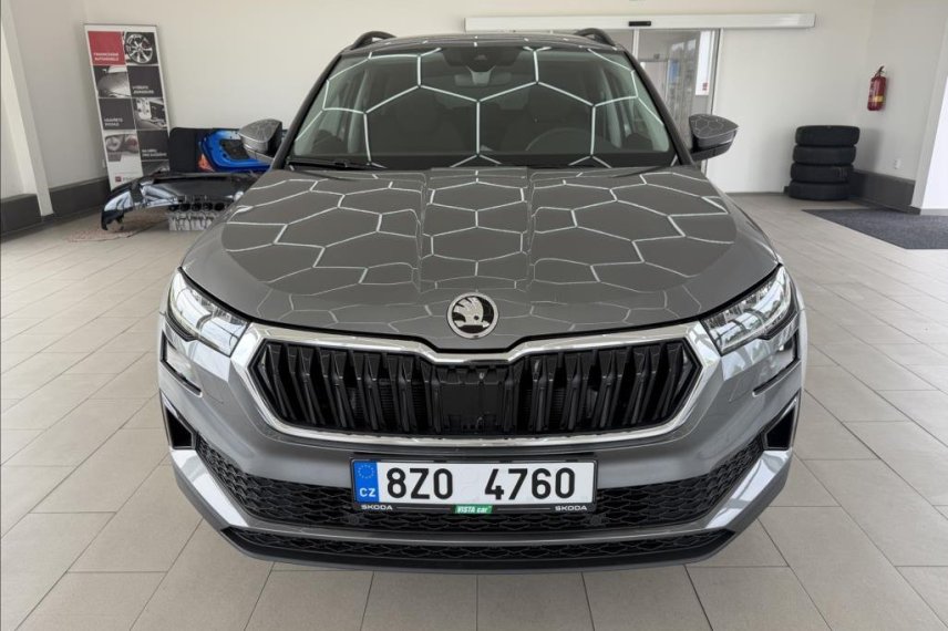 Škoda Karoq galerie
