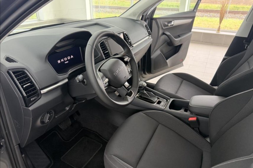 Škoda Karoq galerie
