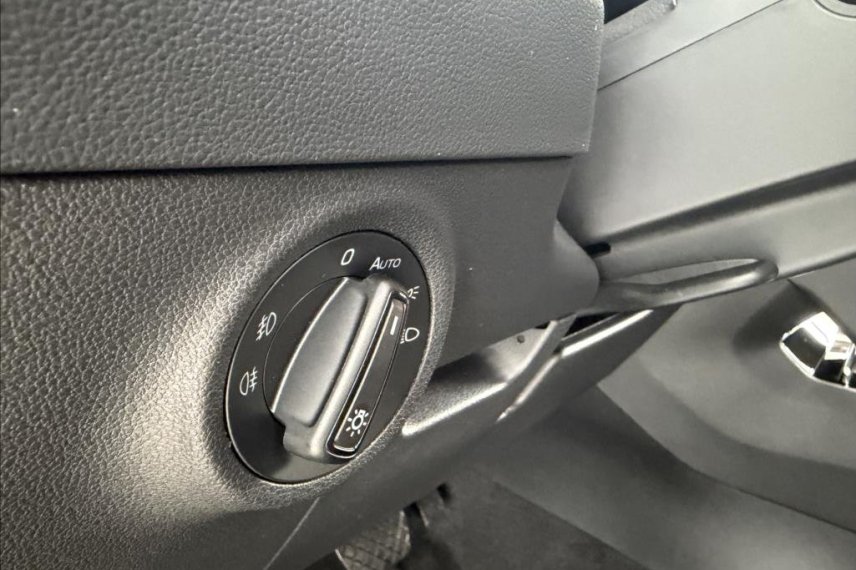 Škoda Karoq galerie