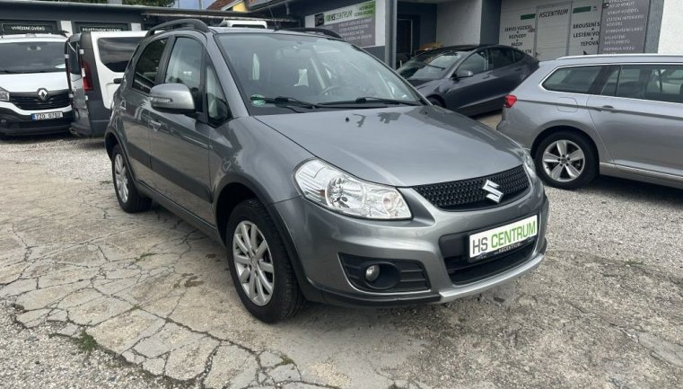 Suzuki SX4