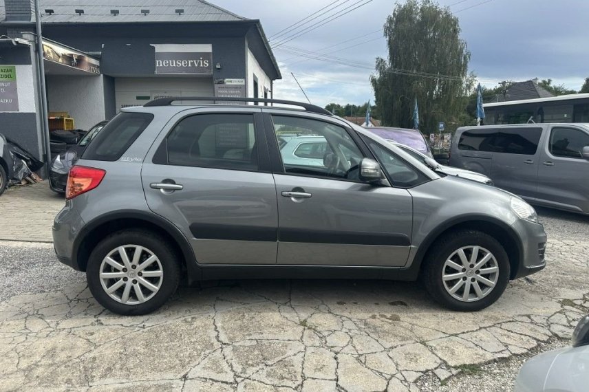 Suzuki SX4 galerie