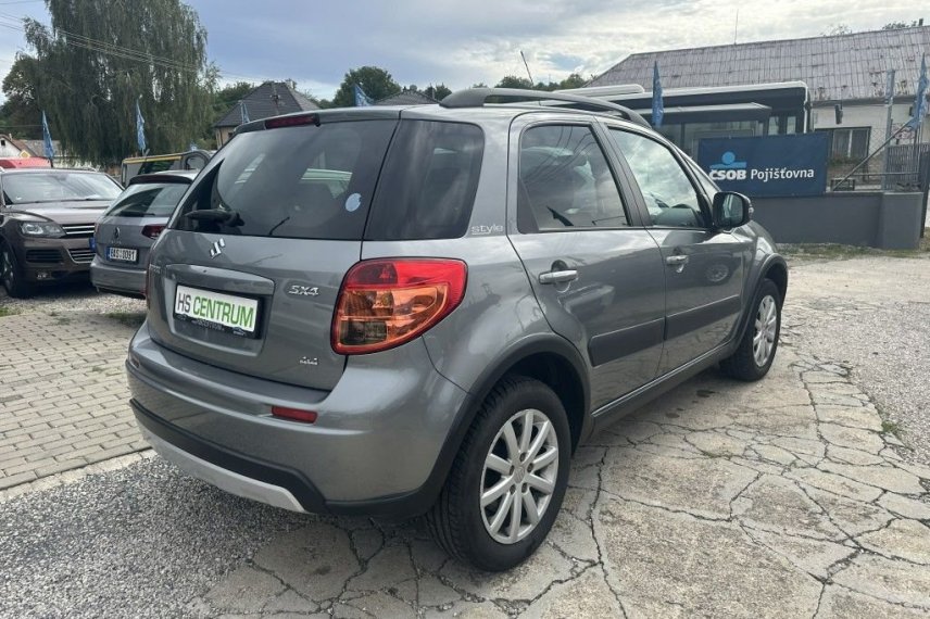 Suzuki SX4 galerie