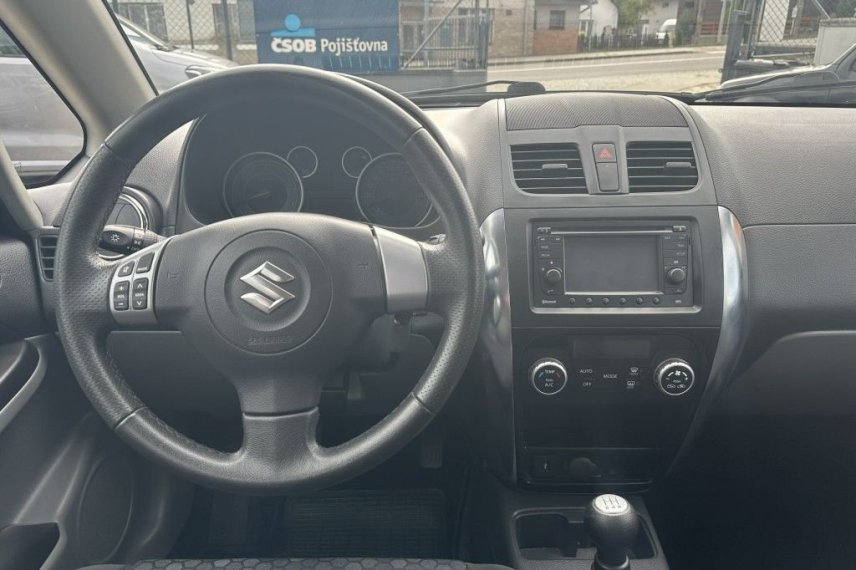 Suzuki SX4 galerie
