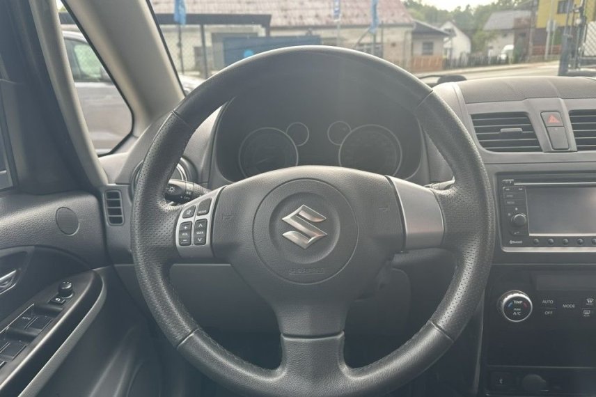 Suzuki SX4 galerie