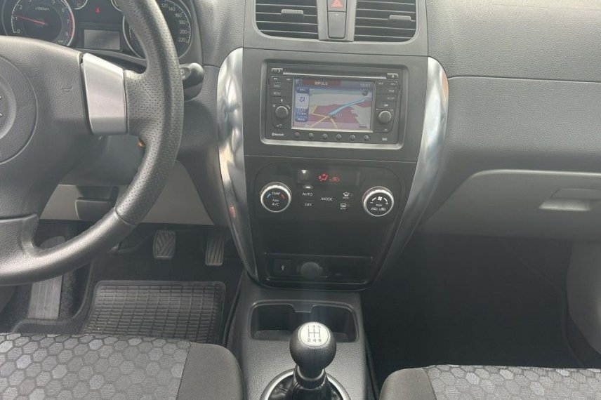 Suzuki SX4 galerie