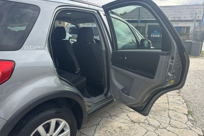 Suzuki SX4 galerie